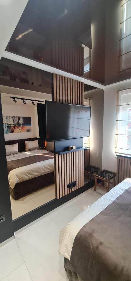 Design Apartment Platinium Spa Lux 5 Star "Havana" Completely Private Wellness & Spa Free Included Sauna & Jacuzzi & Salt Wall & Fire Place & 3D Ceilings & Business Wifi & Netflix & Keyless Code Entry & Full Smart App & Secure 2 Parking Place Ćuprija Eksteriør billede