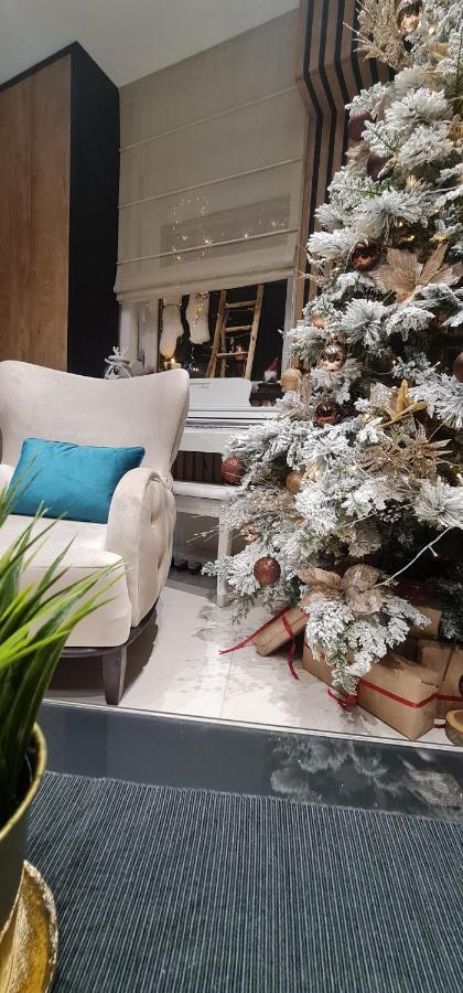 Design Apartment Platinium Spa Lux 5 Star "Havana" Completely Private Wellness & Spa Free Included Sauna & Jacuzzi & Salt Wall & Fire Place & 3D Ceilings & Business Wifi & Netflix & Keyless Code Entry & Full Smart App & Secure 2 Parking Place Ćuprija Eksteriør billede
