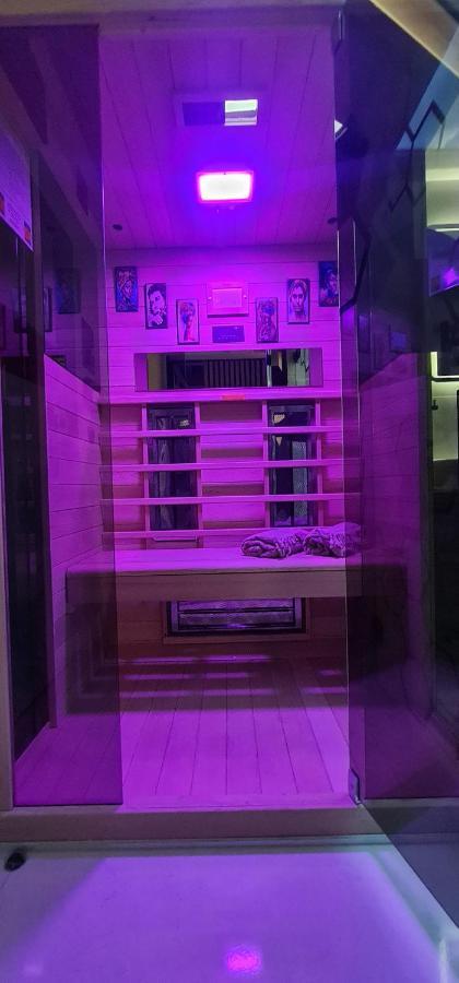 Design Apartment Platinium Spa Lux 5 Star "Havana" Completely Private Wellness & Spa Free Included Sauna & Jacuzzi & Salt Wall & Fire Place & 3D Ceilings & Business Wifi & Netflix & Keyless Code Entry & Full Smart App & Secure 2 Parking Place Ćuprija Eksteriør billede